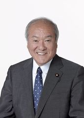 鈴木俊一の写真